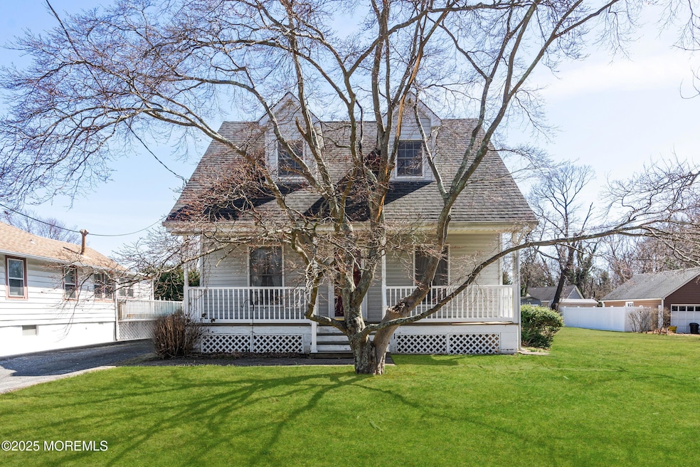 Sold $670,000 • Co-Listing Agent