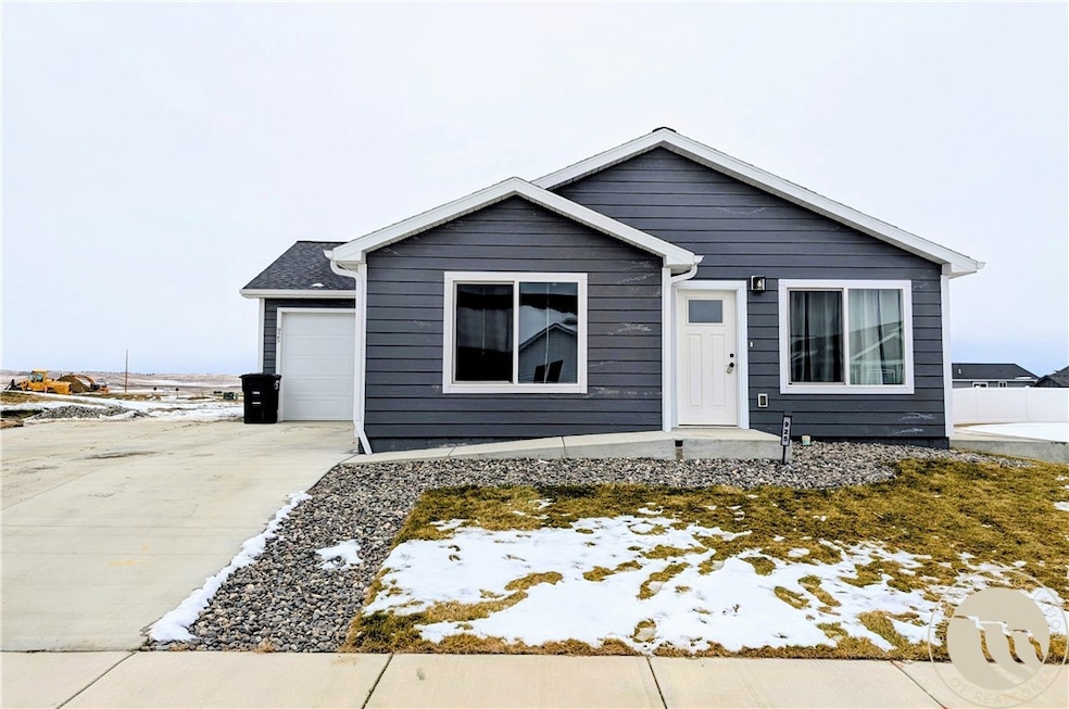 925 Anacapa Ln, Billings, MT 59105 - photo 1