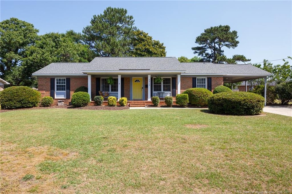 2912 Alden St, Fayetteville, NC 28304 - photo 1