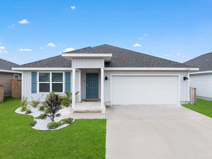 4358 Redbay Ct, Milton, FL 32571 - photo 1