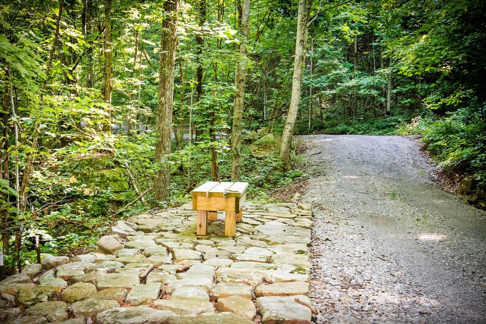 Trail sitting area