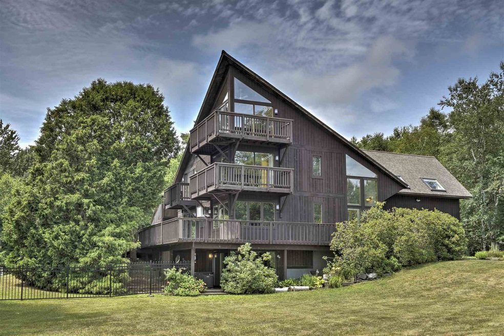 15 View Point Rd, Putney, VT 05346 - photo 1