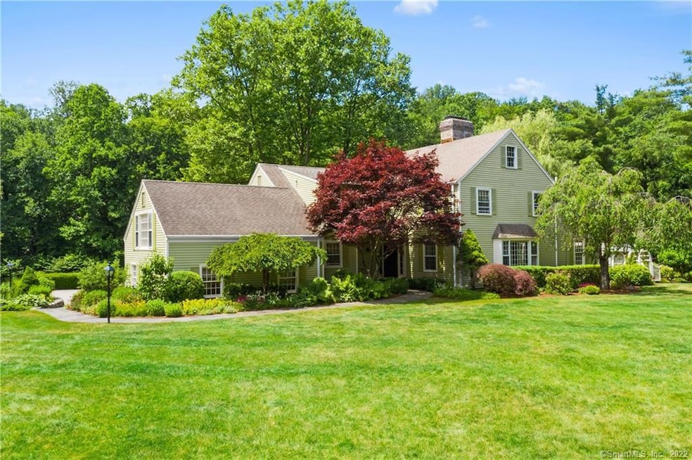 82 Pheasant Run Rd, Wilton, CT 06897 - photo 1