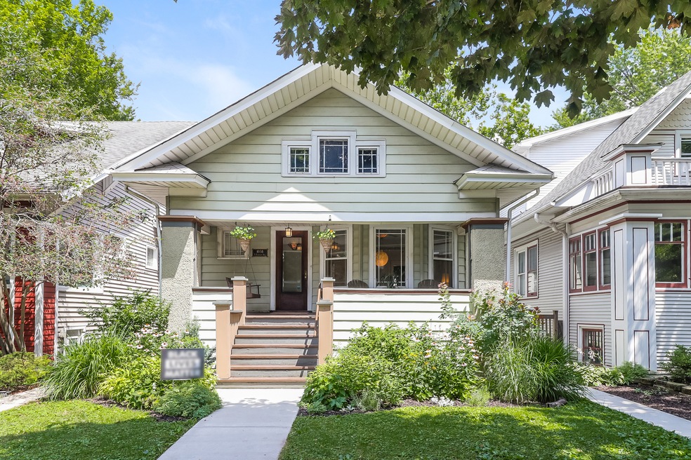 1038 S Scoville Ave, Oak Park, IL 60304 - photo 1