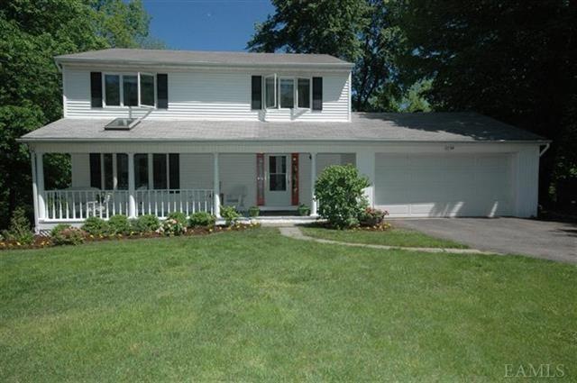 55 Lakeview Ave W, Cortlandt Manor, NY 10567 - photo 1