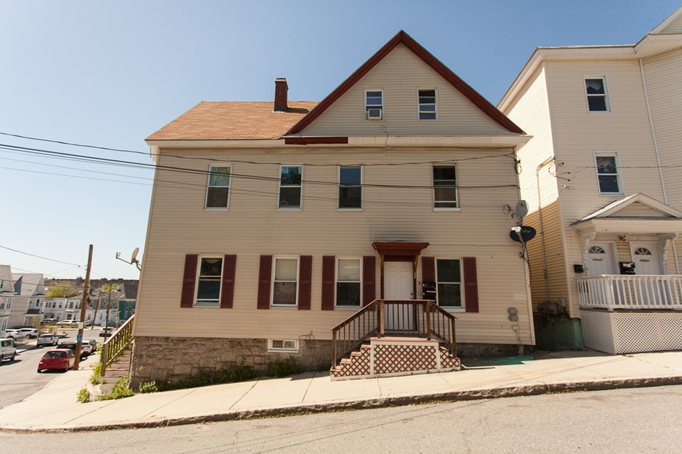 25 Fairmont St unit 27, Lawrence, MA 01841 - photo 1