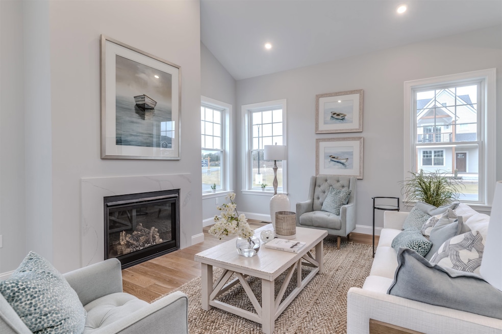 Under Contract $964,000