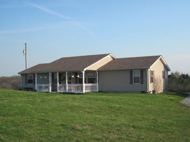 580 Parsons Ln, Harrodsburg, KY 40330 - photo 1