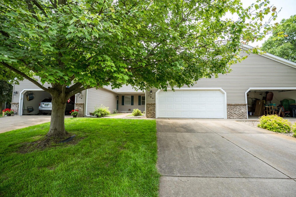 706 bayberry drive -23