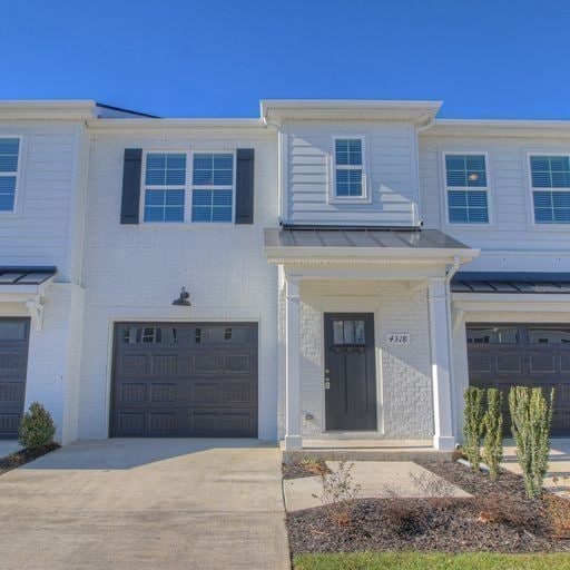 1847 Streamsong Dr, Murfreesboro, TN 37127 - photo 1