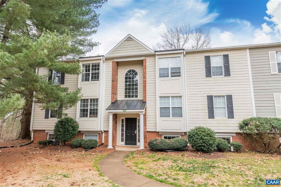 1254 Villa Ln unit B, Charlottesville, VA 22903 - photo 1