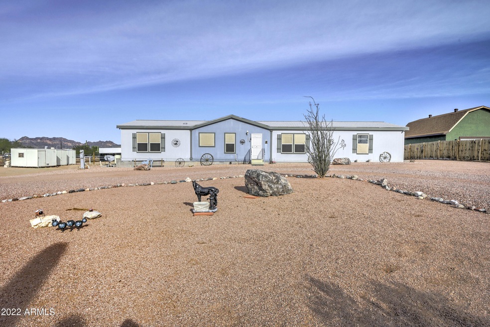 660 E Scenic St-1