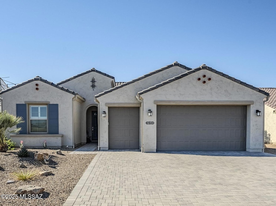 1-web-or-mls-Travertine-1