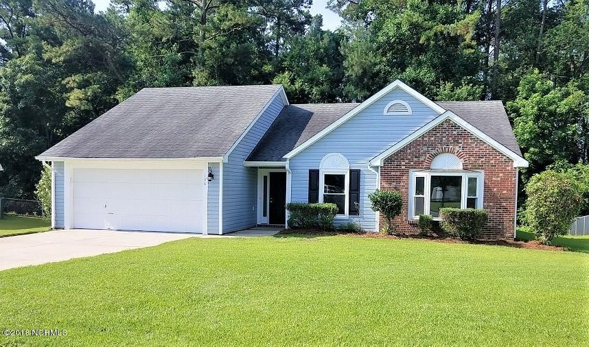 106 Coachman Ct, Jacksonville, NC 28546 - photo 1