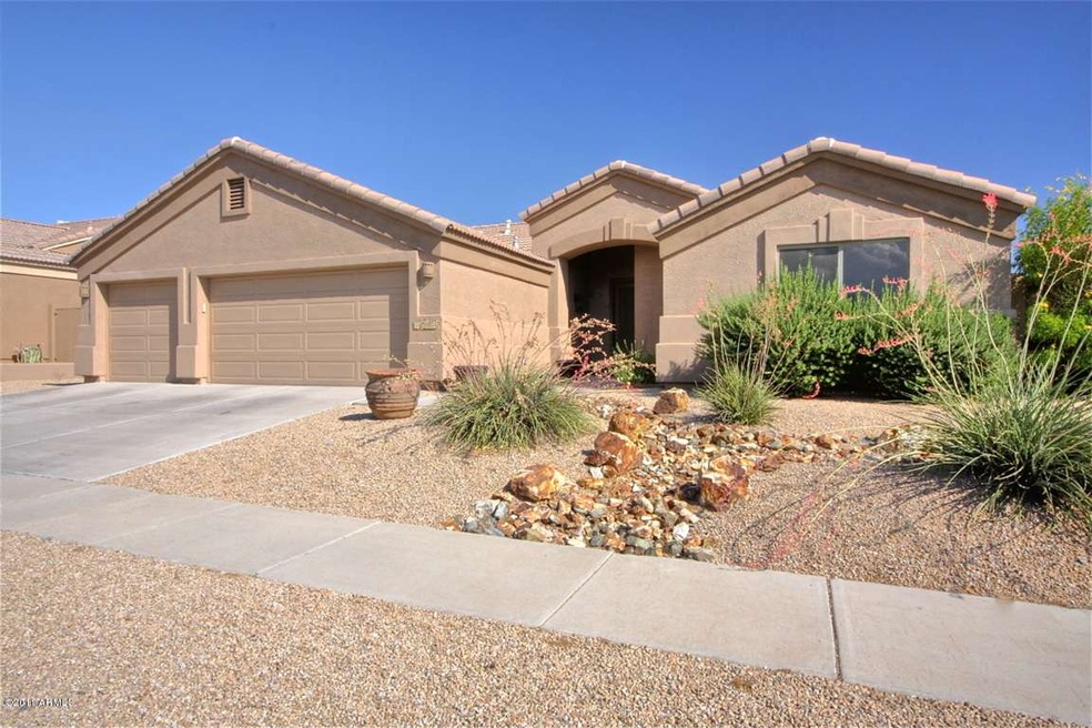 Fanatasic Curb Appeal