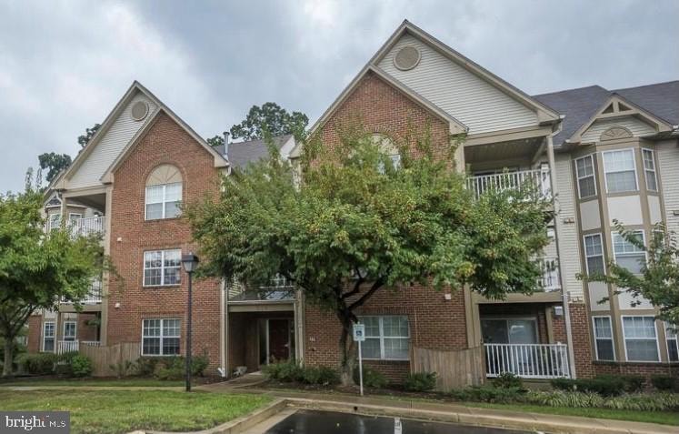 619 Admiral Dr unit 403, Annapolis, MD 21401 - photo 1