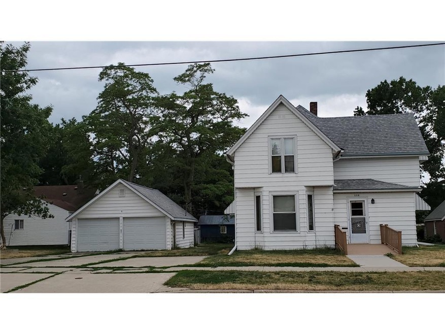 114 5th St SW