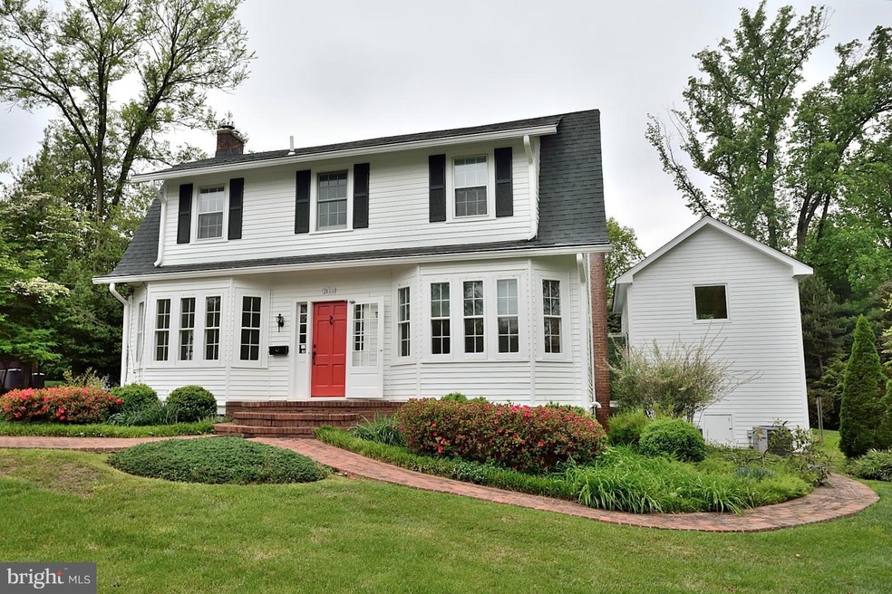 2468 Buckelew Dr, Falls Church, VA 22046 - photo 1