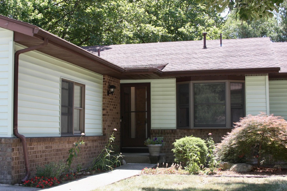 2154 Wildfield Dr NE unit 1, Grand Rapids, MI 49505 - photo 1