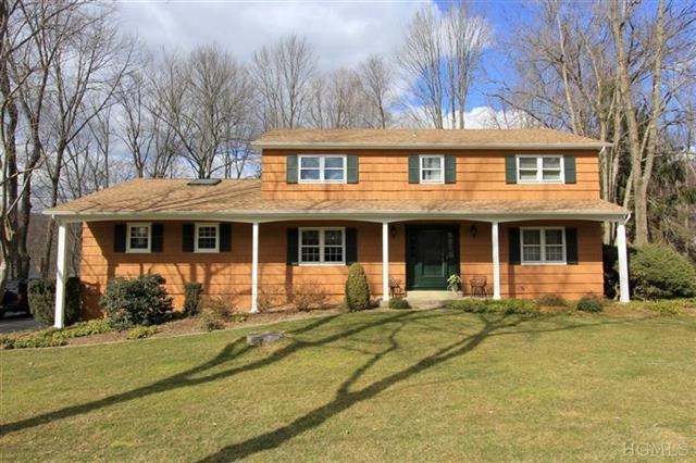 466 Fisher Pond Rd, Yorktown Heights, NY 10598 - photo 1