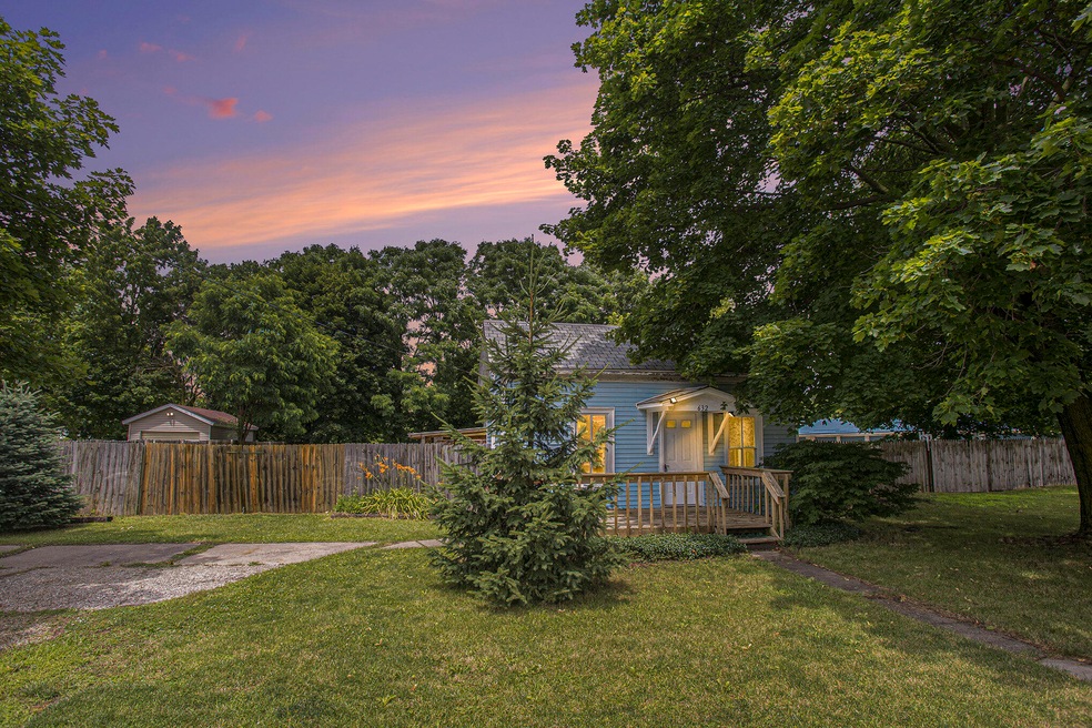 001_581a0307_twilight