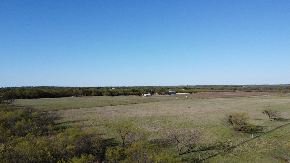 Pending $187,500 • Co-Listing Agent