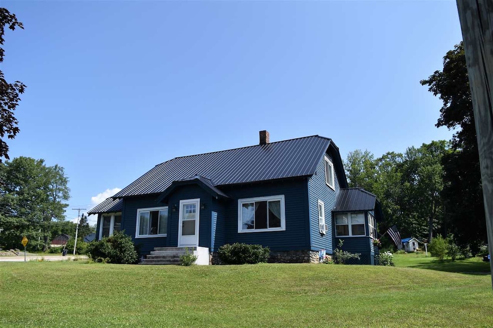 93 Sanborn St, Franklin, NH 03235 - photo 1