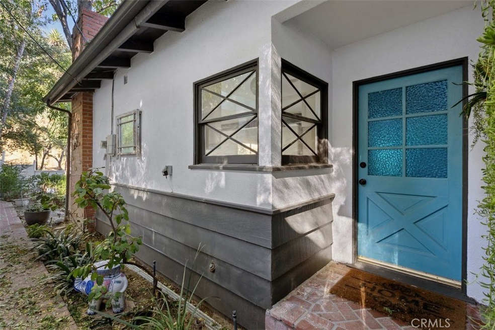 4580 Ensenada Dr, Woodland Hills, CA 91364 - photo 1