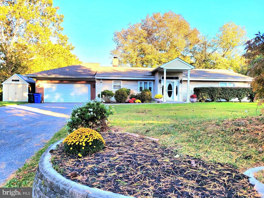 6601 Whitegate Rd, Clarksville, MD 21029 - photo 1