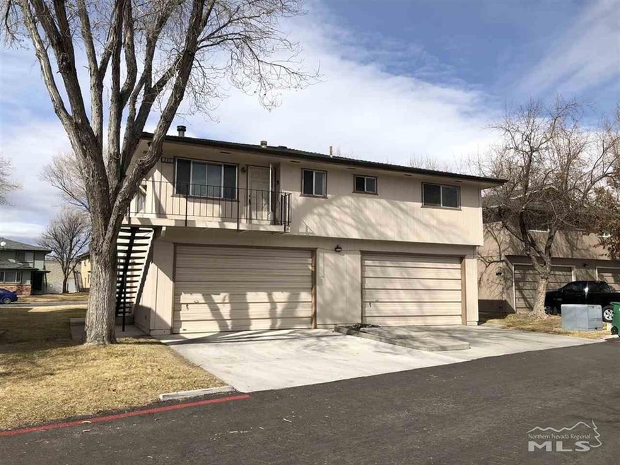 682 Pine Meadows Dr unit 4, Sparks, NV 89431 - photo 1