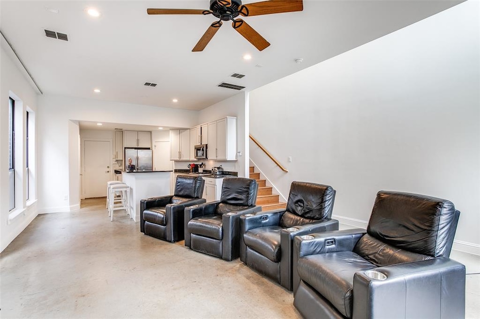 5004 Mission Ave, Dallas, TX 75206 - photo 1