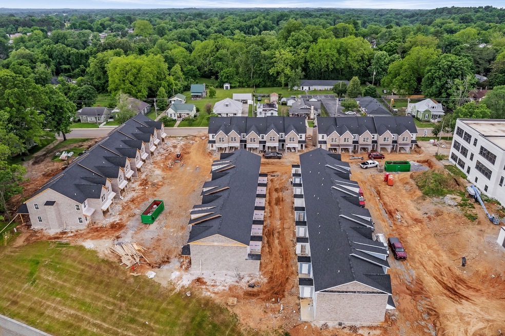 213 S High St unit 35, McMinnville, TN 37110 - photo 1
