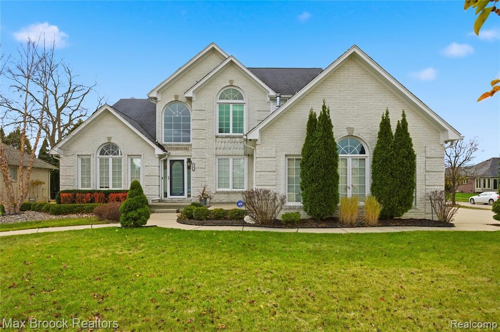 21478 Sabrina Dr, Macomb, MI 48044 - photo 1