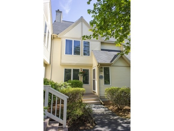 50 Dorchester Way unit U130, Nashua, NH 03064 - photo 1