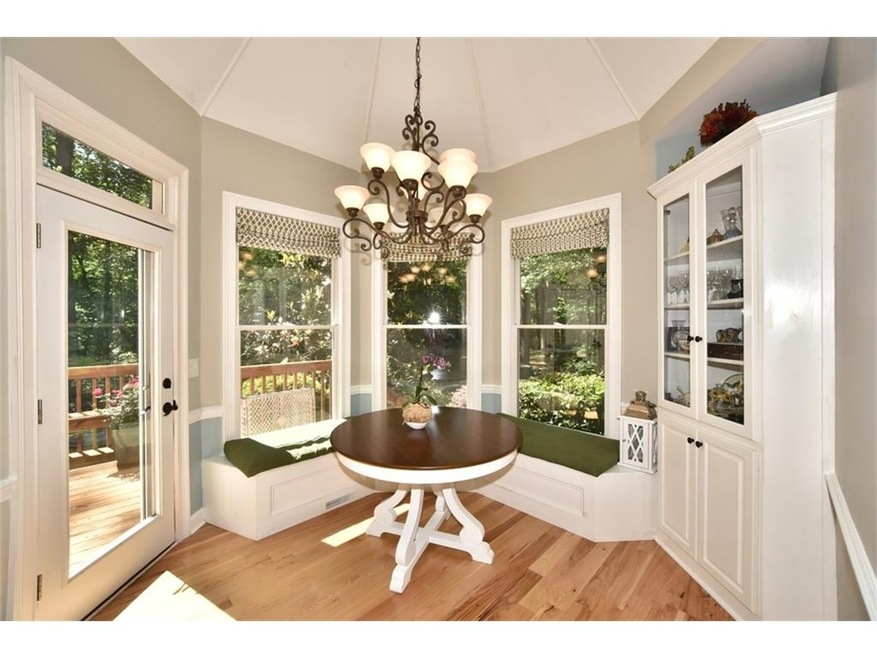 355 Rhodes Chase Ct, Alpharetta, GA 30004 - photo 1