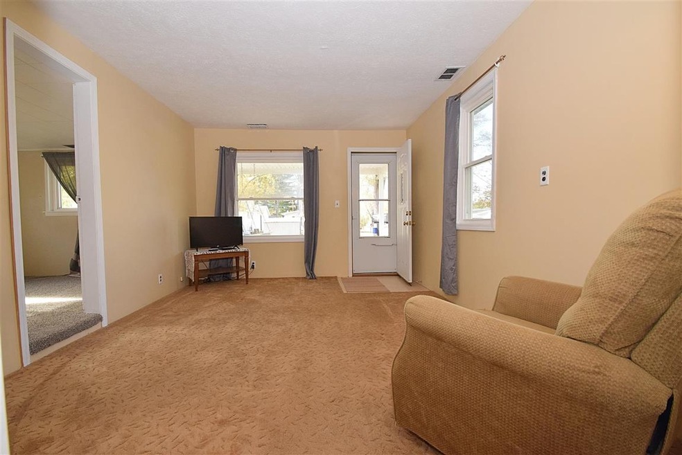 605 N Locke St, Nappanee, IN 46550 - photo 1