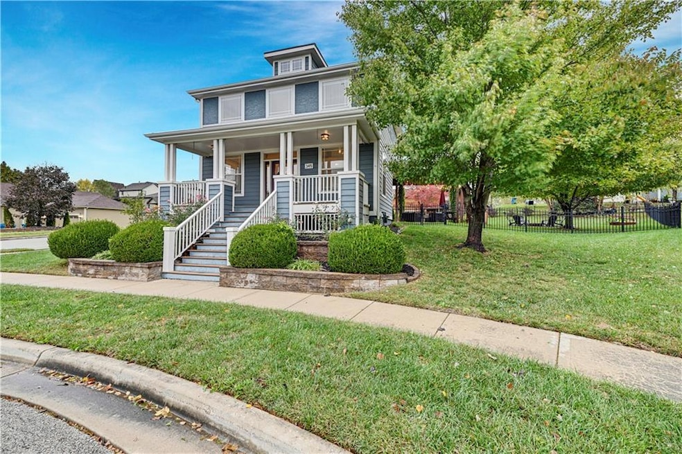 For Sale $465,000 • Co-Listing Agent