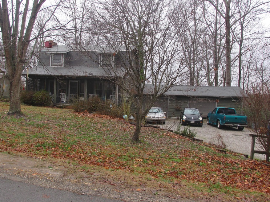 401 Lakeview Dr, Manchester, TN 37355 - photo 1