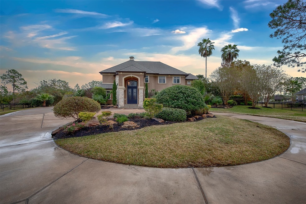 2007 San Miguel Dr, Friendswood, TX 77546 - photo 1