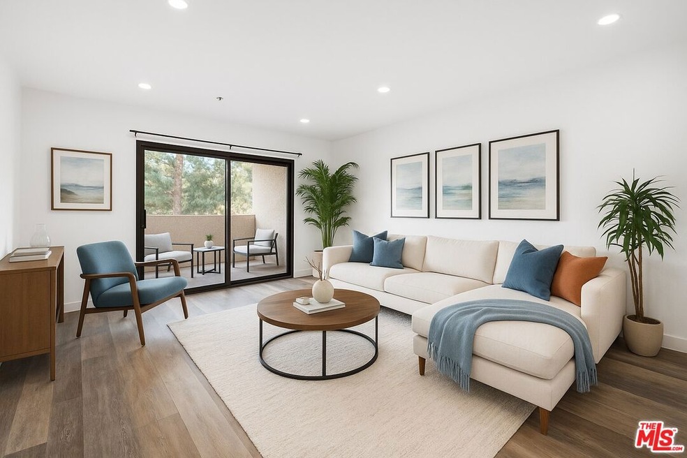 501 Palisades Dr unit 320, Pacific Palisades, CA 90272 - photo 1