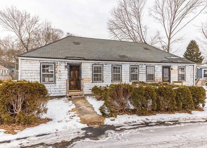 21-23 Goodrich St, Kittery, ME 03904 - photo 1