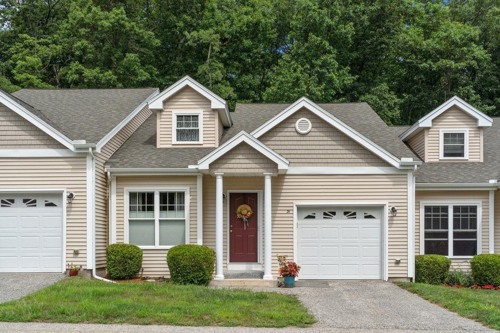 31 Winterberry Rd unit 31, Pelham, NH 03076 - photo 1