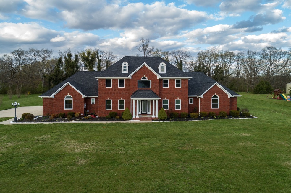 505 Meadowlark Dr, Shelbyville, TN 37160 - photo 1