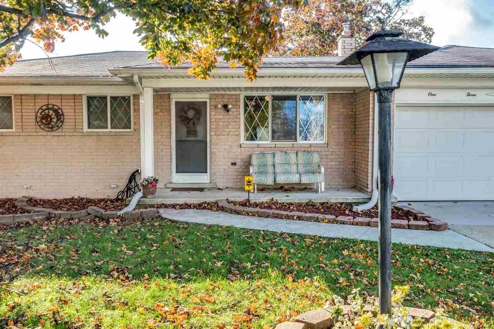 13698 Bernice Ave, Warren, MI 48089 - photo 1