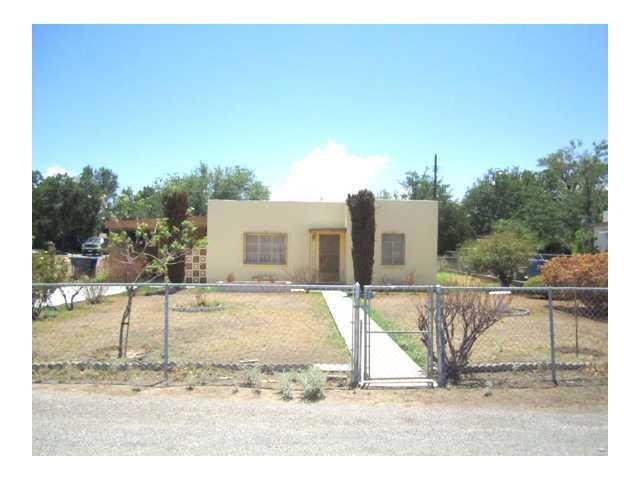 328 Kitt Rd, El Paso, TX 79915 - photo 1