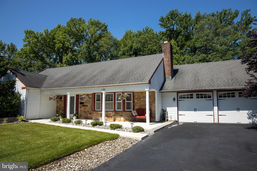 135 Twin Hill Dr, Willingboro, NJ 08046 - photo 1