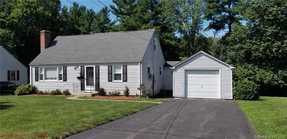 495 Trout Brook Dr, West Hartford, CT 06110 - photo 1