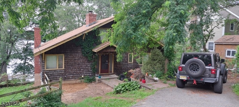 33 Lloyd Ave, Stanhope, NJ 07874 - photo 1