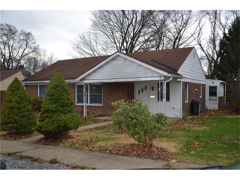 Welcome to 136 Sawyer Drive in Hopewell Township (