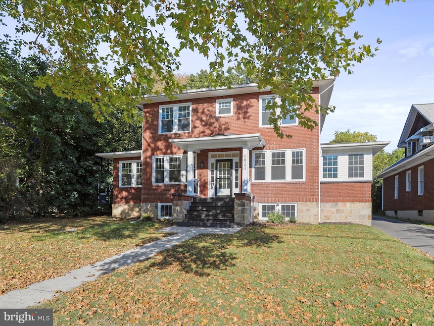 Under Contract $329,999